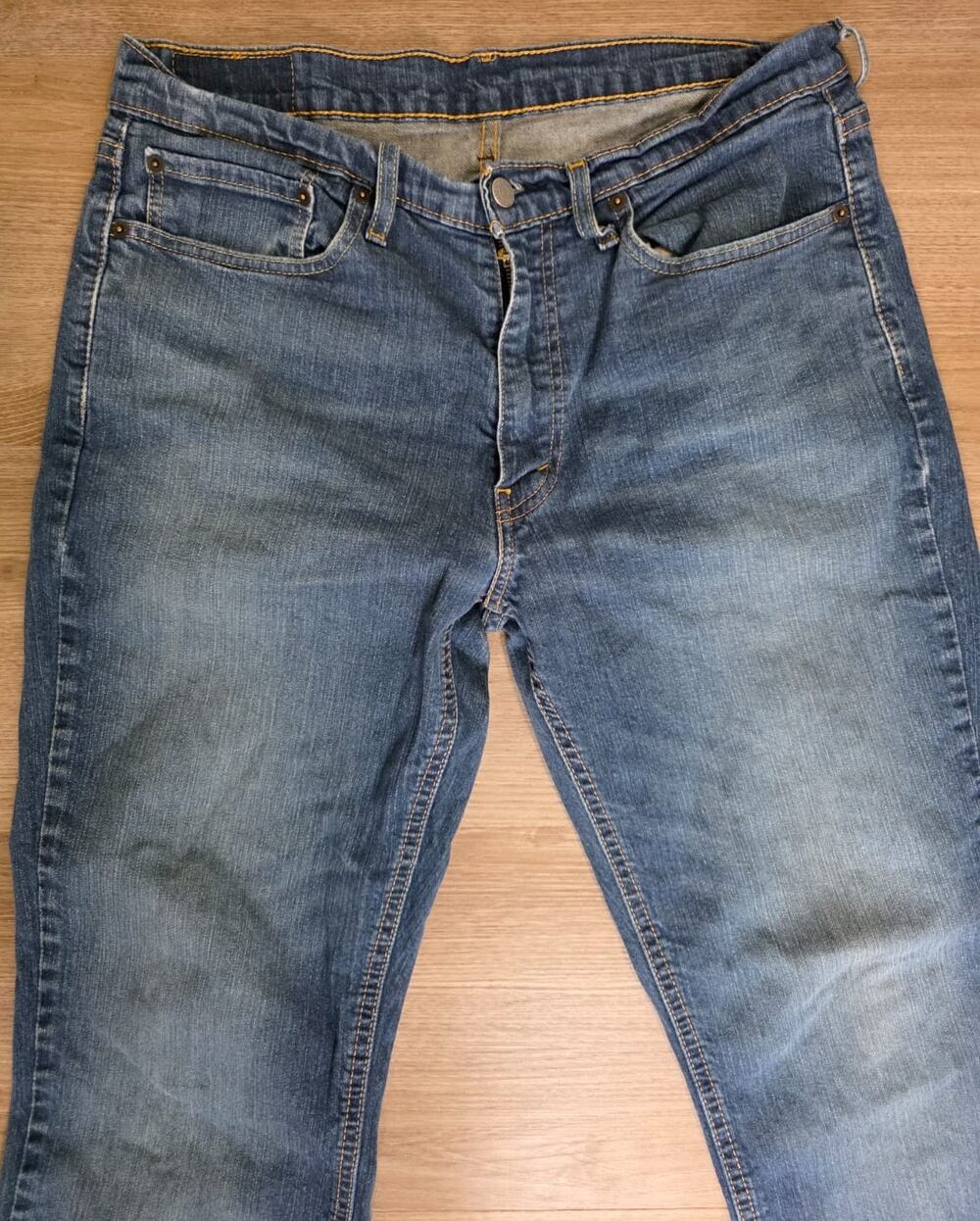 Levi's 541 Athletic Fit Jeans Men's 34x32 Blue Stretch Denim Medium Wash